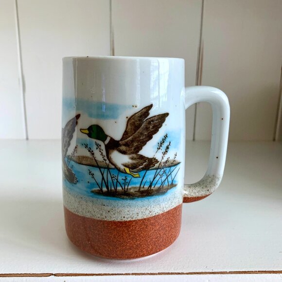 Vintage Otagiri Mallard Duck in Flight over Lake Tall Stoneware Coffee/Tea Mug - Picture 1 of 4